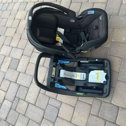 Car Seat (Like New)