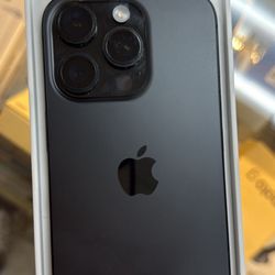IPHONE 15 PRO UNLOCKED