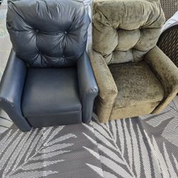 2 Children Recliners 