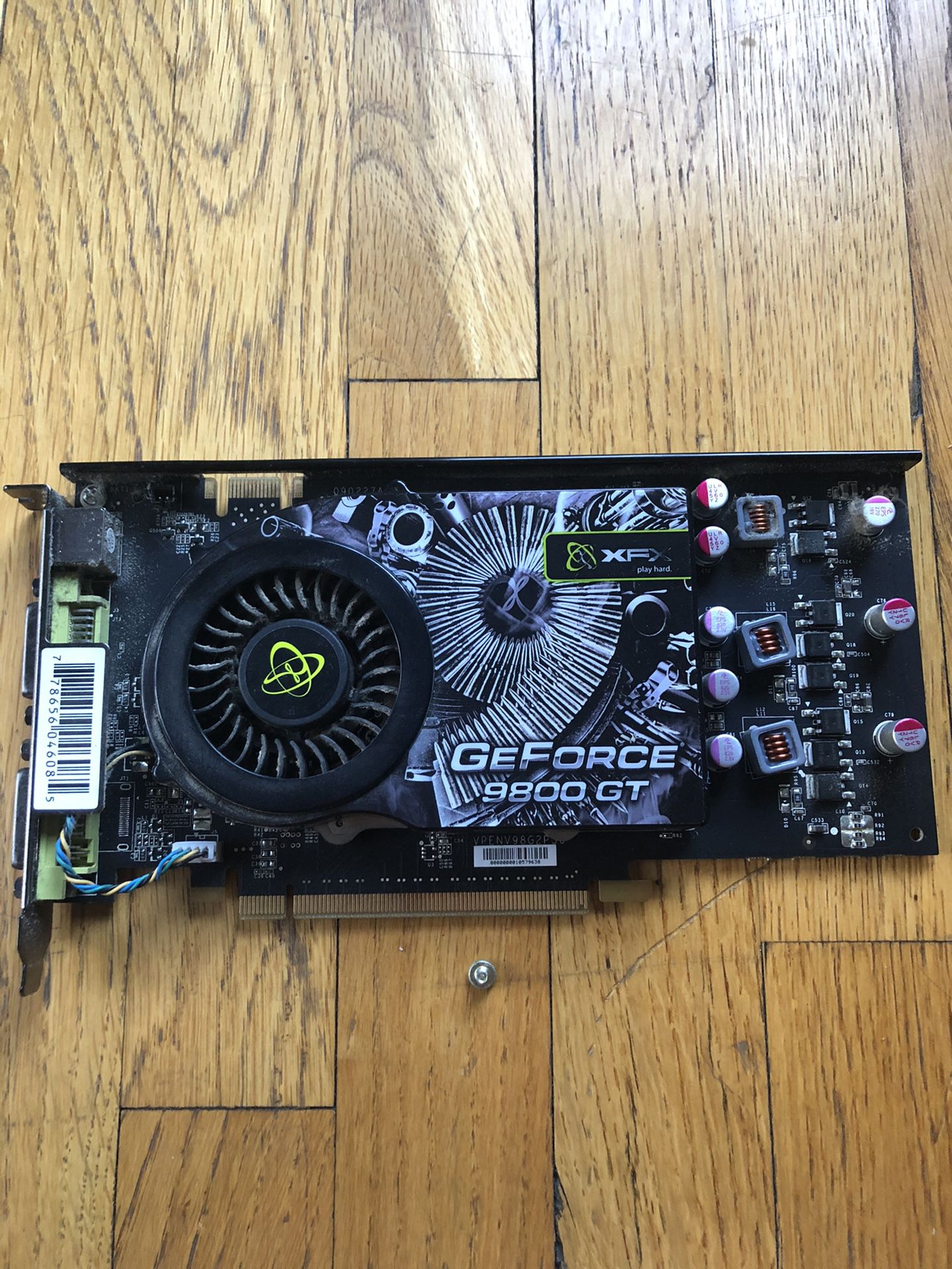 GeForce 9800 GT - GPU