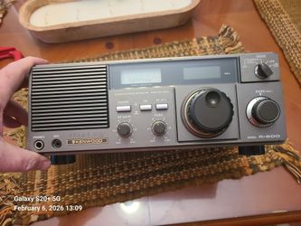Kenwood R-600 Radio Receiver