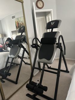 Inversion table