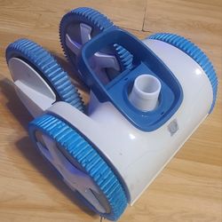 Hayward Aquanaut 400 Pool Cleaner 