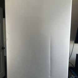 Frigidaire Mini Fridge