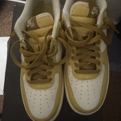 Nike Air Force 1 Low Wheat / Tan – Men’s Size 12 – Clean