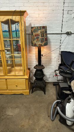 Pot Belly Stove Lamp/unique Shade