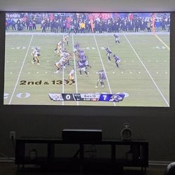 Ust Projector 