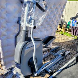 Cardio Eliptical  Machine 