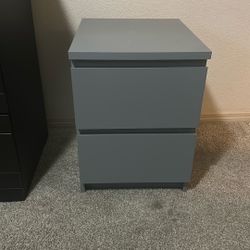 Free IKEA Nightstand