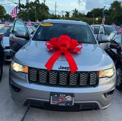 2020 Jeep Grand Cherokee