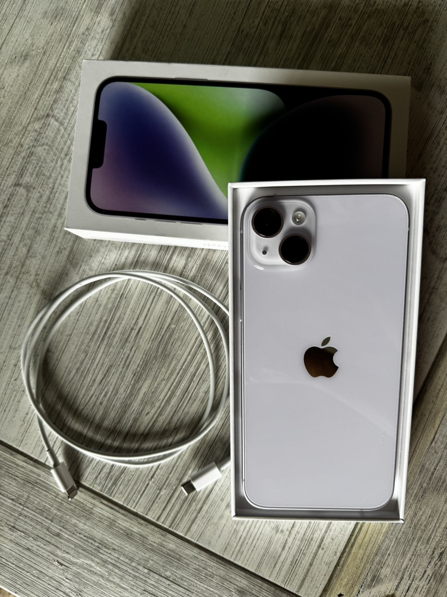 iPhone 14 Plus