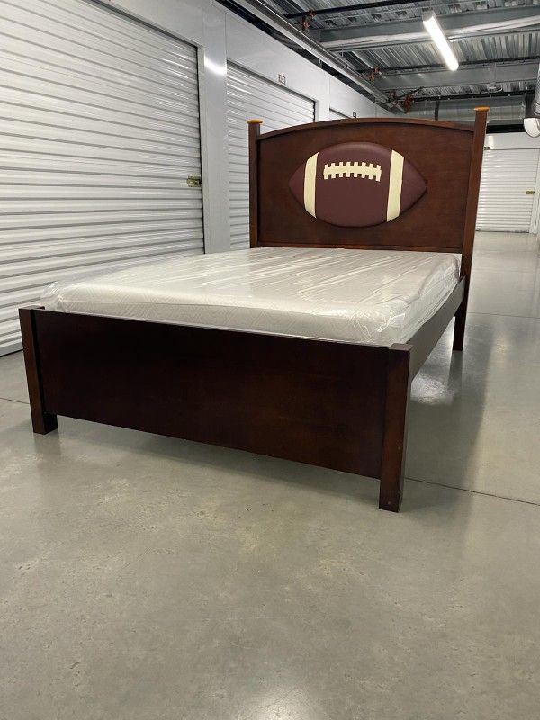 Full Size Bed Frame With Mattress