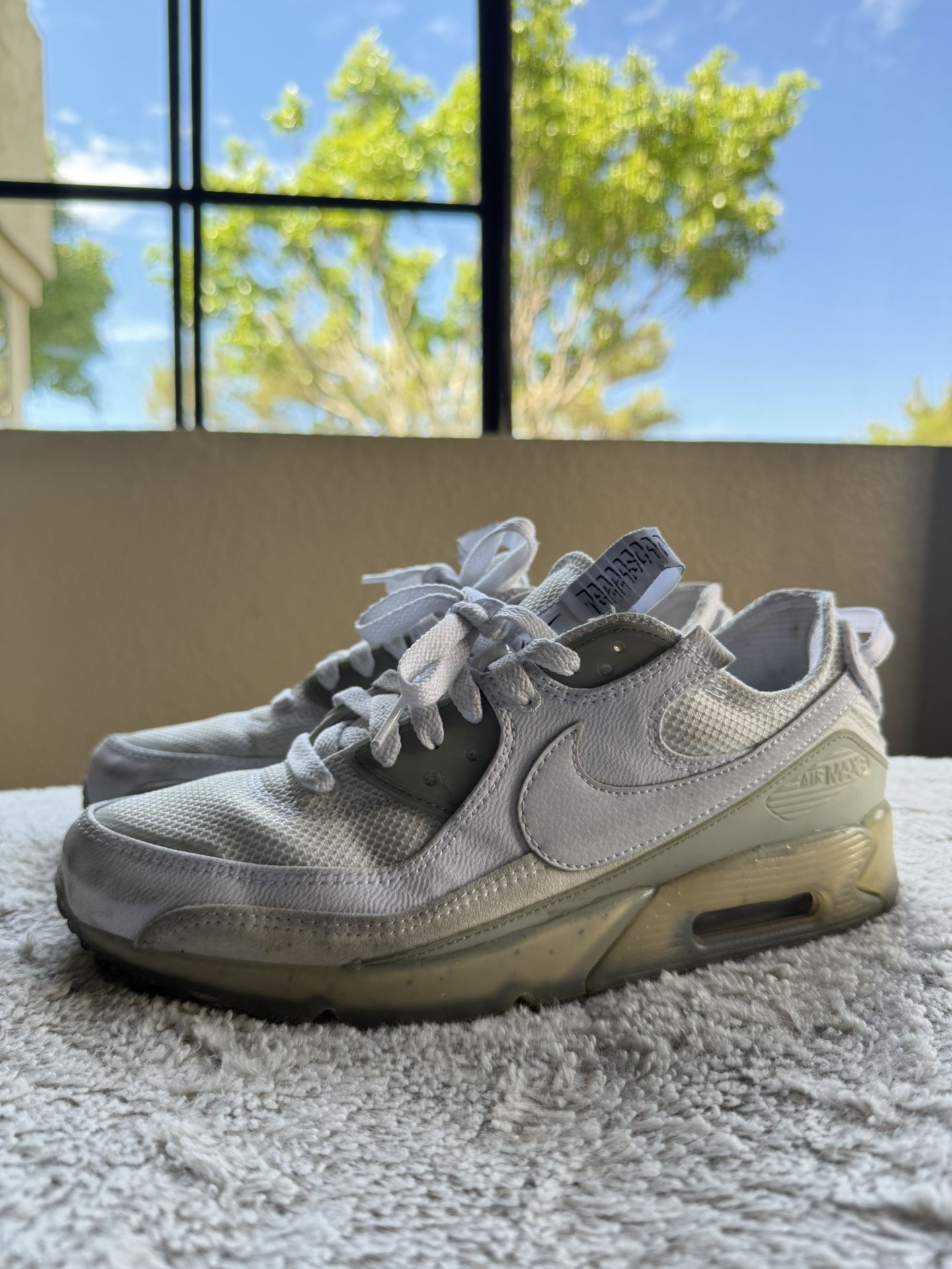 Nike Air Max 90 Men’s 9.5