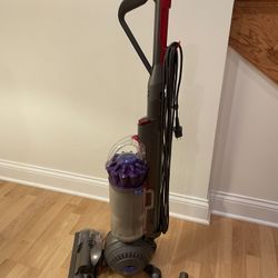 Dyson Ball Animal Upright Vacuum Cleaner 