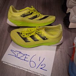 Adidas Sneakers 