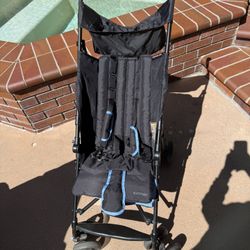 FREE, Umbrella Stroller, Very Clean. 