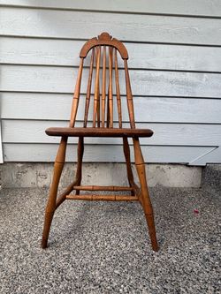 Rare Solid Vintage Windsor Chair 20s/30s -Northwest Chair Company $50 or OBO