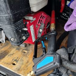 Honda Pressure Washer Gas On Wooden Skid 