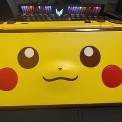 Pikachu New Nintendo 2DS XL 