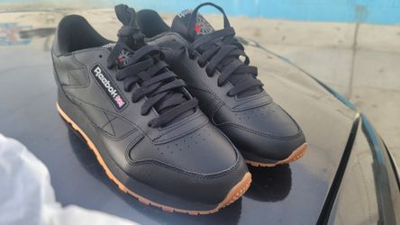 REEBOK TENNIS SHOES CLASSICS 9.5