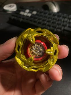 Beyblade X Hells Scythe 3-85GB (Metal Coat:Gold)