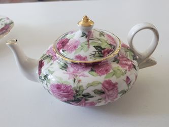 Matching Grace Teaware Pink Summer Rose Chintz Teapot / teacup / Saucer
