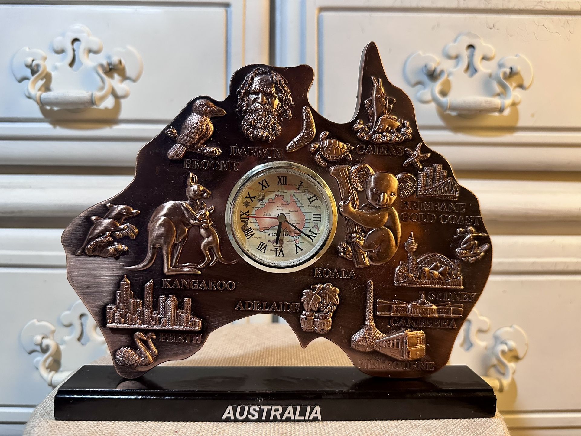Australia Souvenir Clock