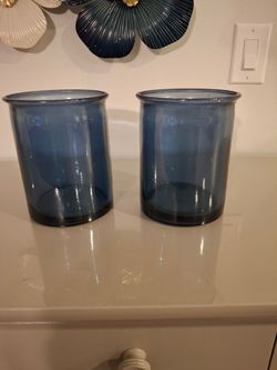 Set of 2 Blue Glass Candle Holders
