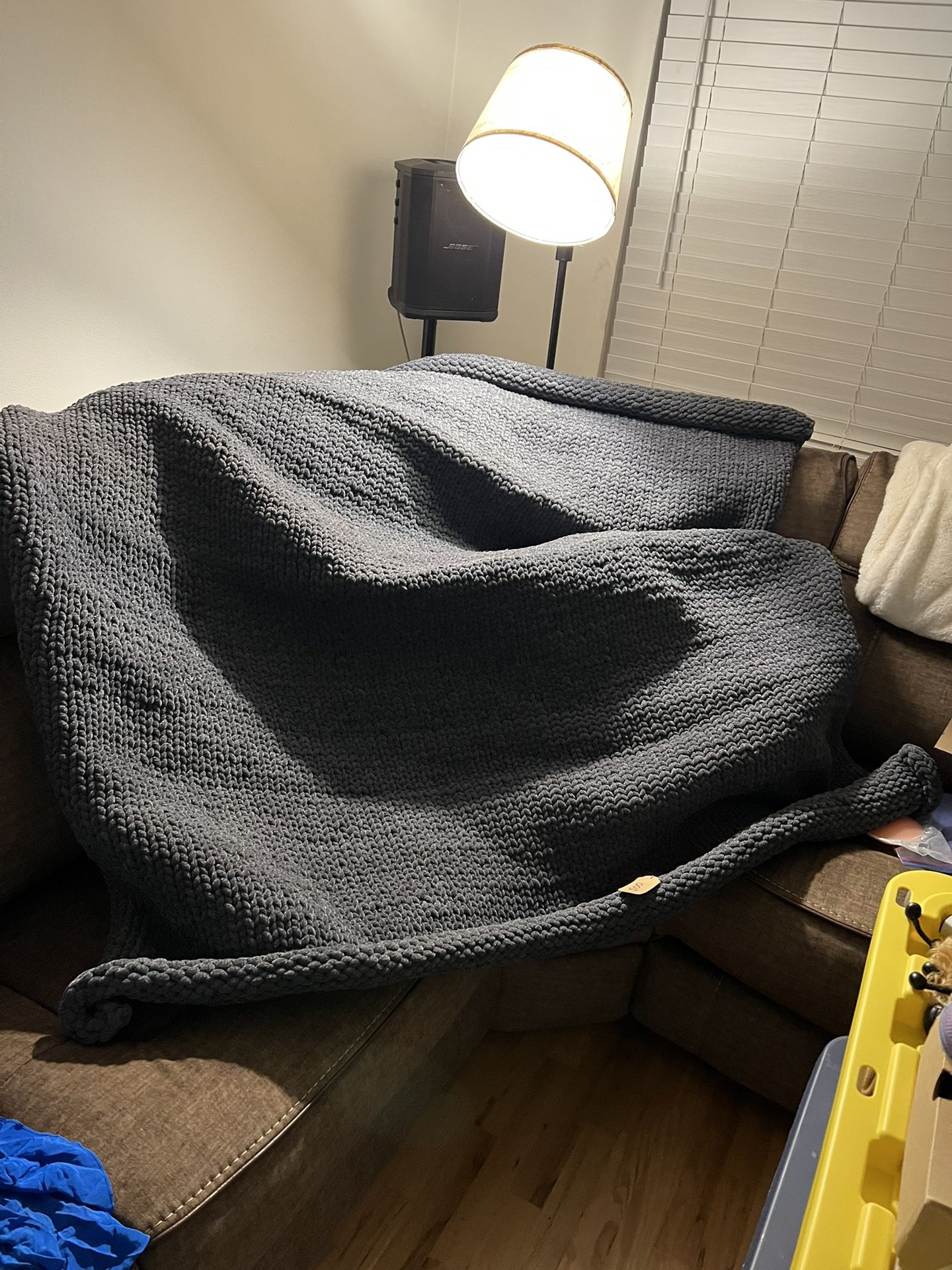 Double Hand knitted Blanket 72x76 Heavy 14lbs Chucky Feel