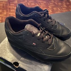 Reebok MENS size 10