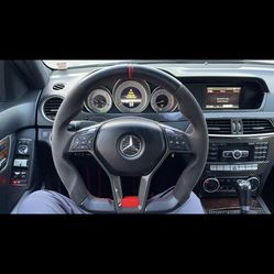 W204 Mercedes Benz Custom Sport Steering Wheel