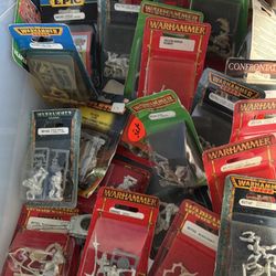 WARHAMMER 