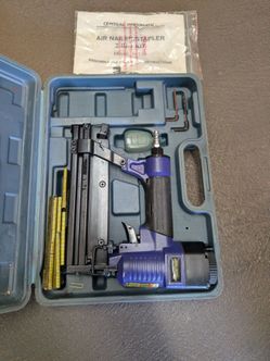 Central Pneumatic 2-in-1 Air Nailer/Stapler Kit