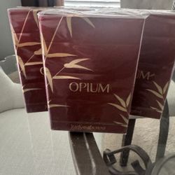 Yves Saint Laurent Opium Eau de Toilette
