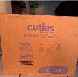 Size 6 cuties diapers 200 count