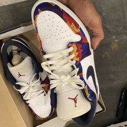 Mens Jordan’s 1 low