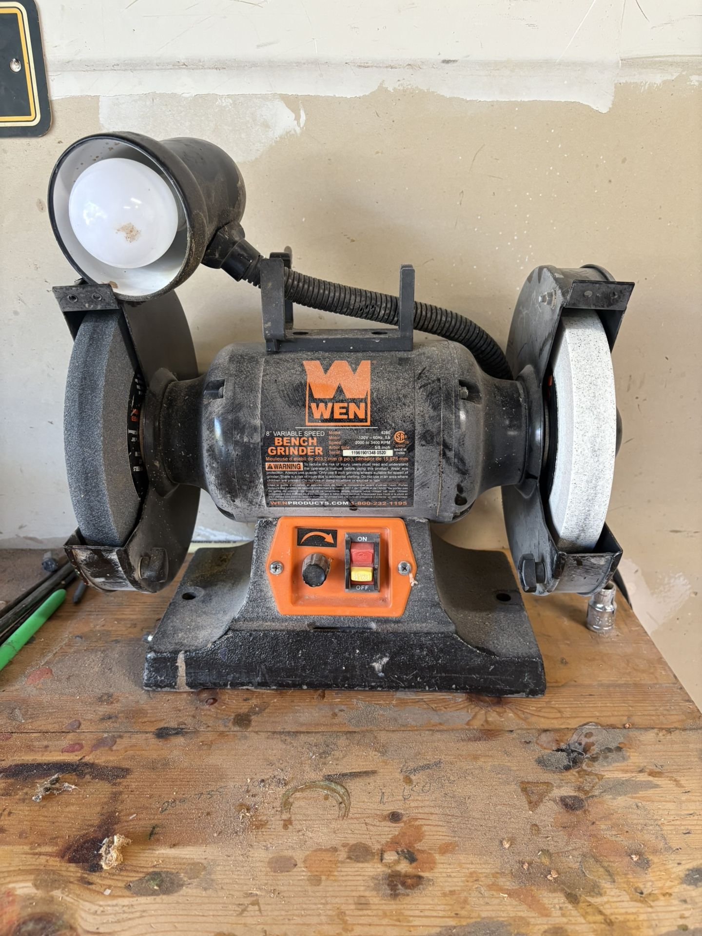 Wen 8” Bench Grinder