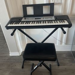 Yamaha Keyboard 