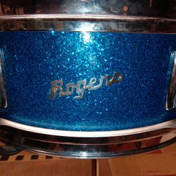 Vintage 1960’s Rogers Luxor 6-Lug 5”x14” Wood Snare Drum