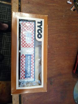 Tyco Ralston Purina with Box