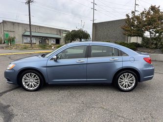 2011 Chrysler 200