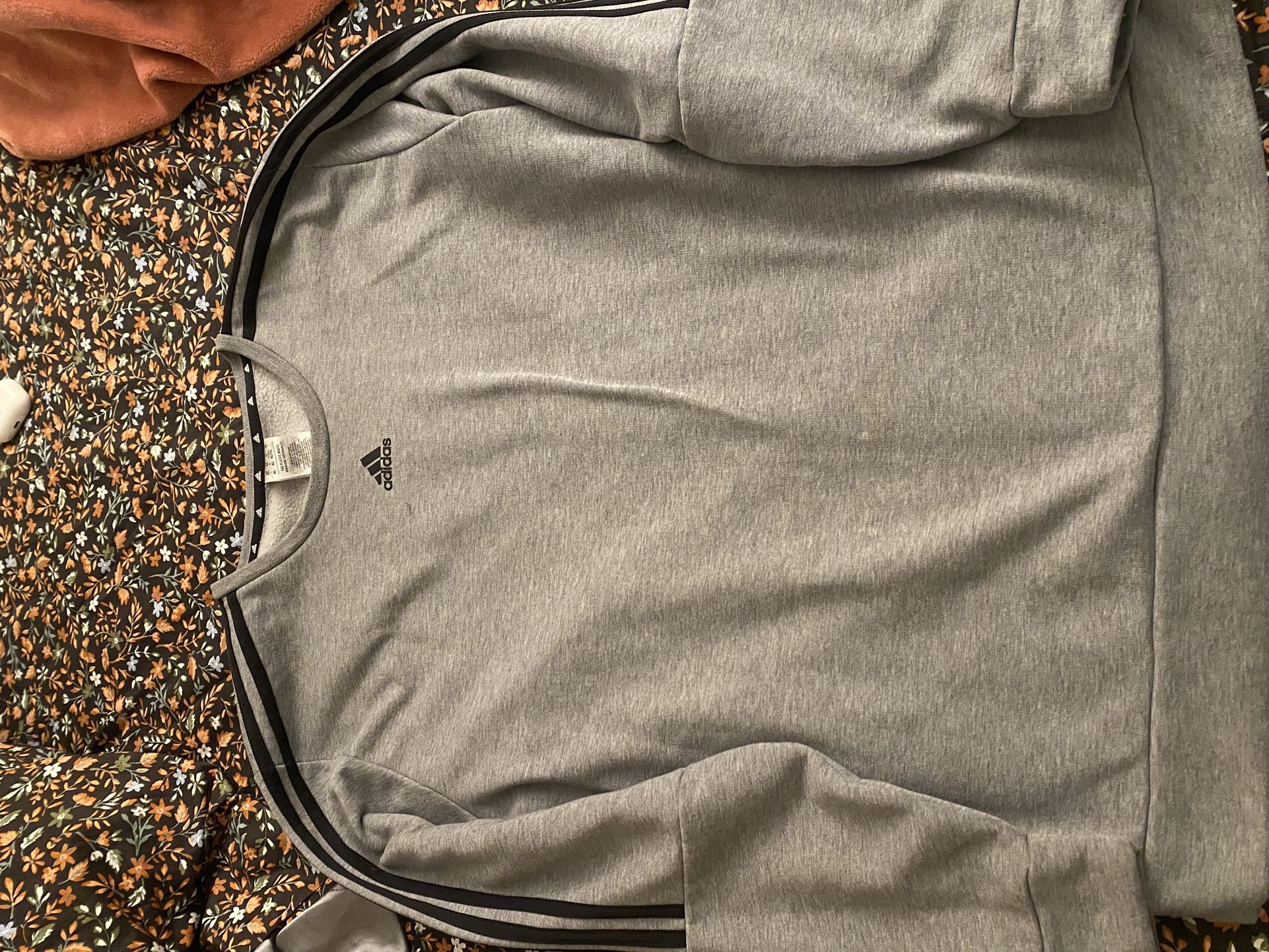 adult Sweater/ sweatshirt