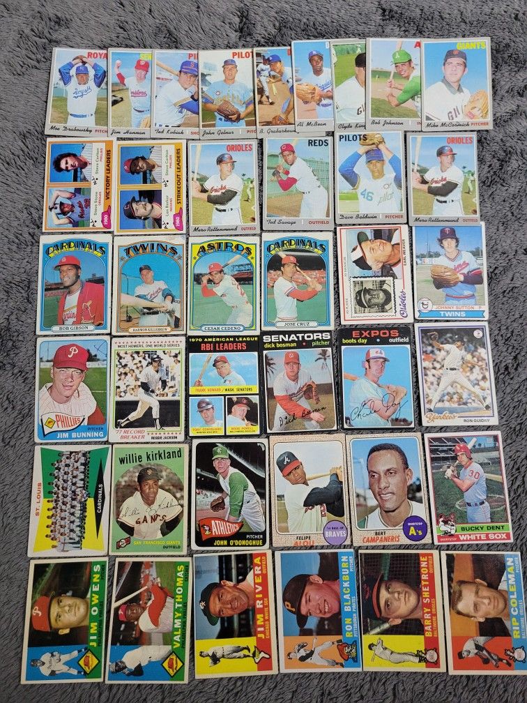 40 Card lot of Vintage Baseball Cards ⚾️.