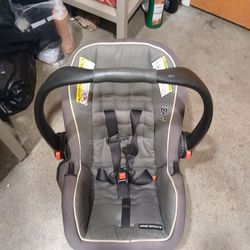 Graco Car Seat