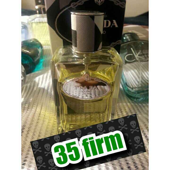 Prada perfume