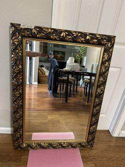 Nice Windsor Art Co Large Wall Mirror With Gold Frame ( 43” X 31” )