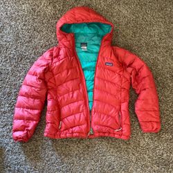 Women’s Patagonia Down Jacket Size Large