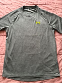 Under Armour Small men's T-shirt