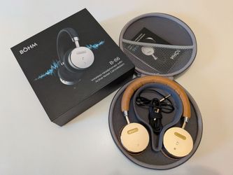 Bohm headphones
