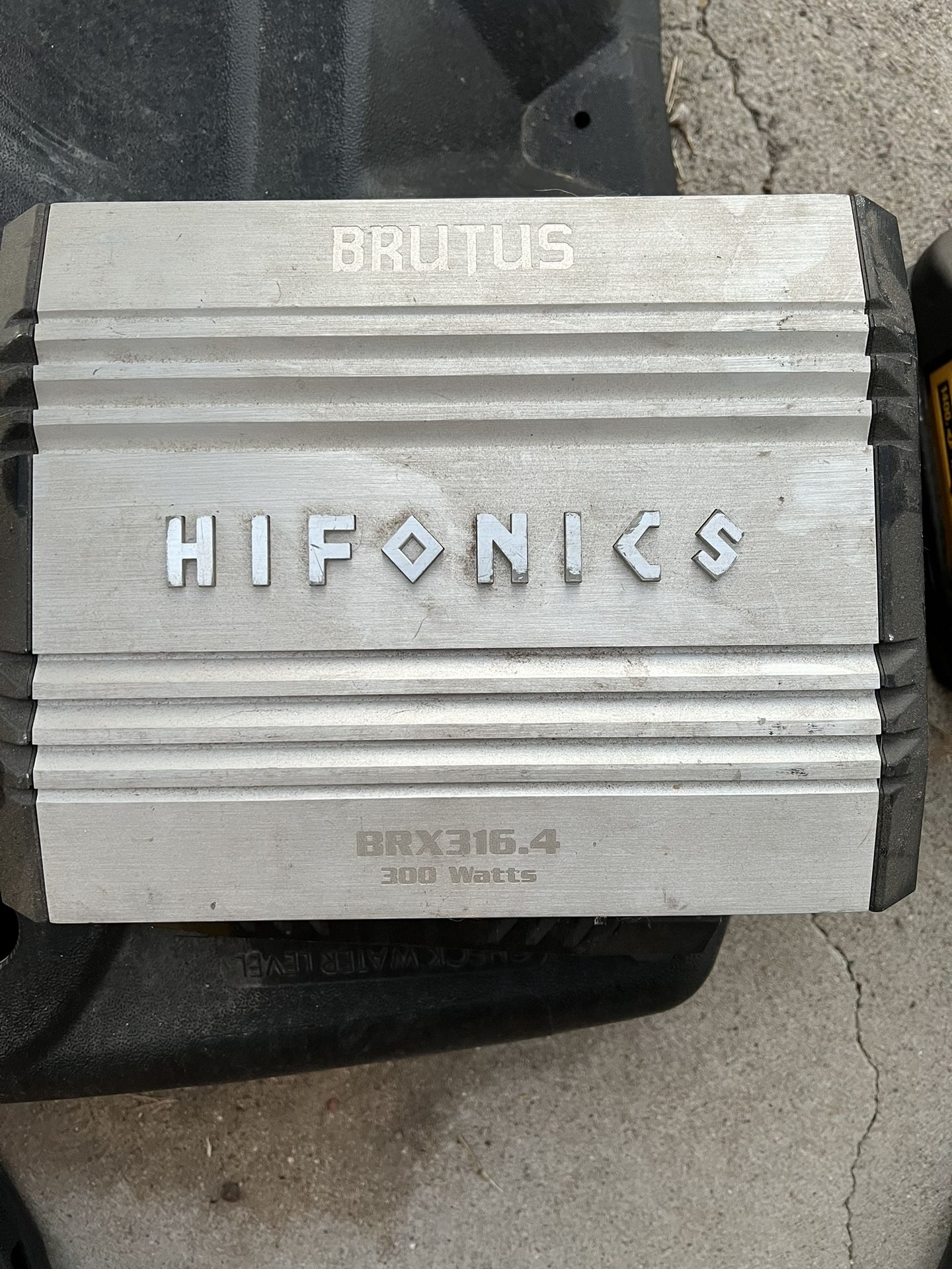 2 Car Amp for Sale in San Diego, CA OfferUp